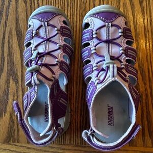 Khombu Girls Sandy Purple Athletic Adjustable Heel Strap Sandals Size 3